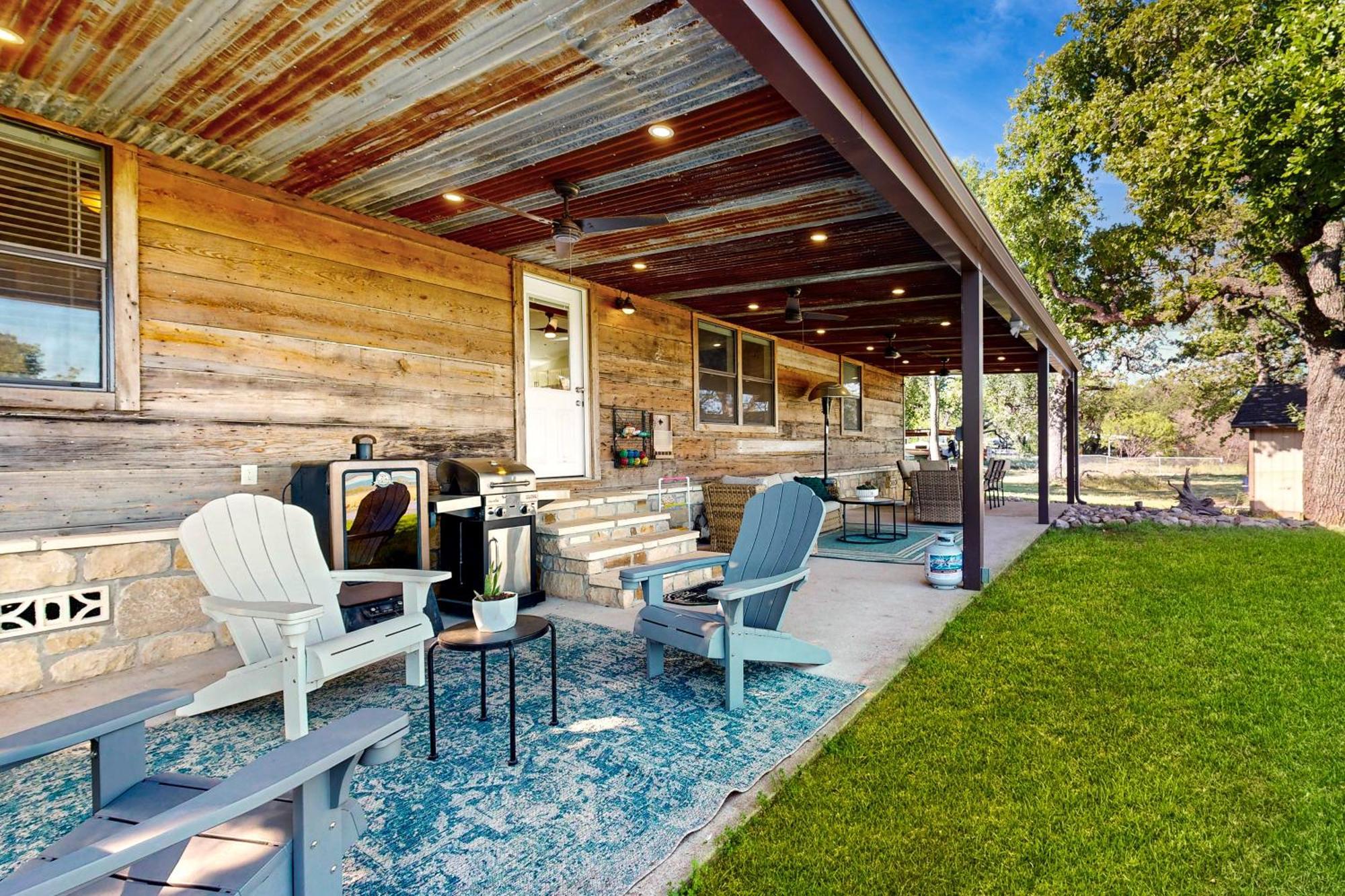 Buchanan Living Holiday home